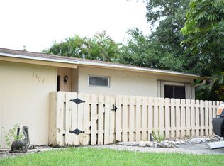 1303 Chippewa St, Jupiter, FL 33458