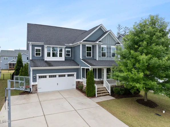 2836 Landon Ridge Dr, New Hill, NC 27562