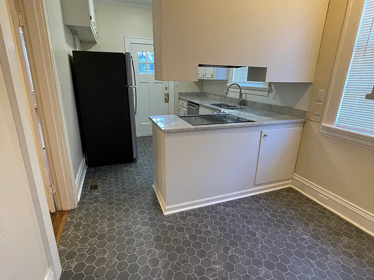 1209 Nash St NW #C — Photo 4