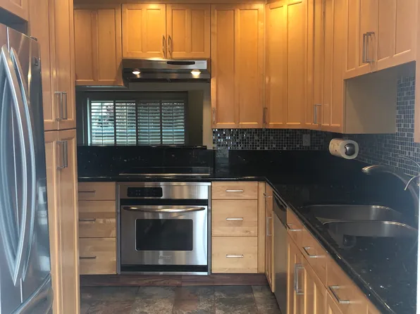 16746 Algonquin St #15, Huntington Beach, CA 92649