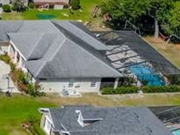 3rd image of 150 Shannon Oaks Dr