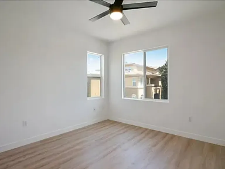 1900 Danbrook Dr #525 — Photo 4