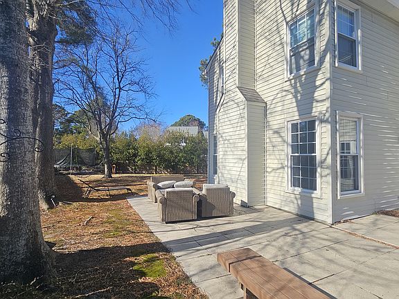 5th image of 849 Whispering Woods Ct