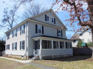 123 Bridge Rd, Northampton, MA 01062