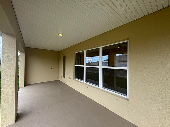 4th image of 8664 Giovanni Avenue