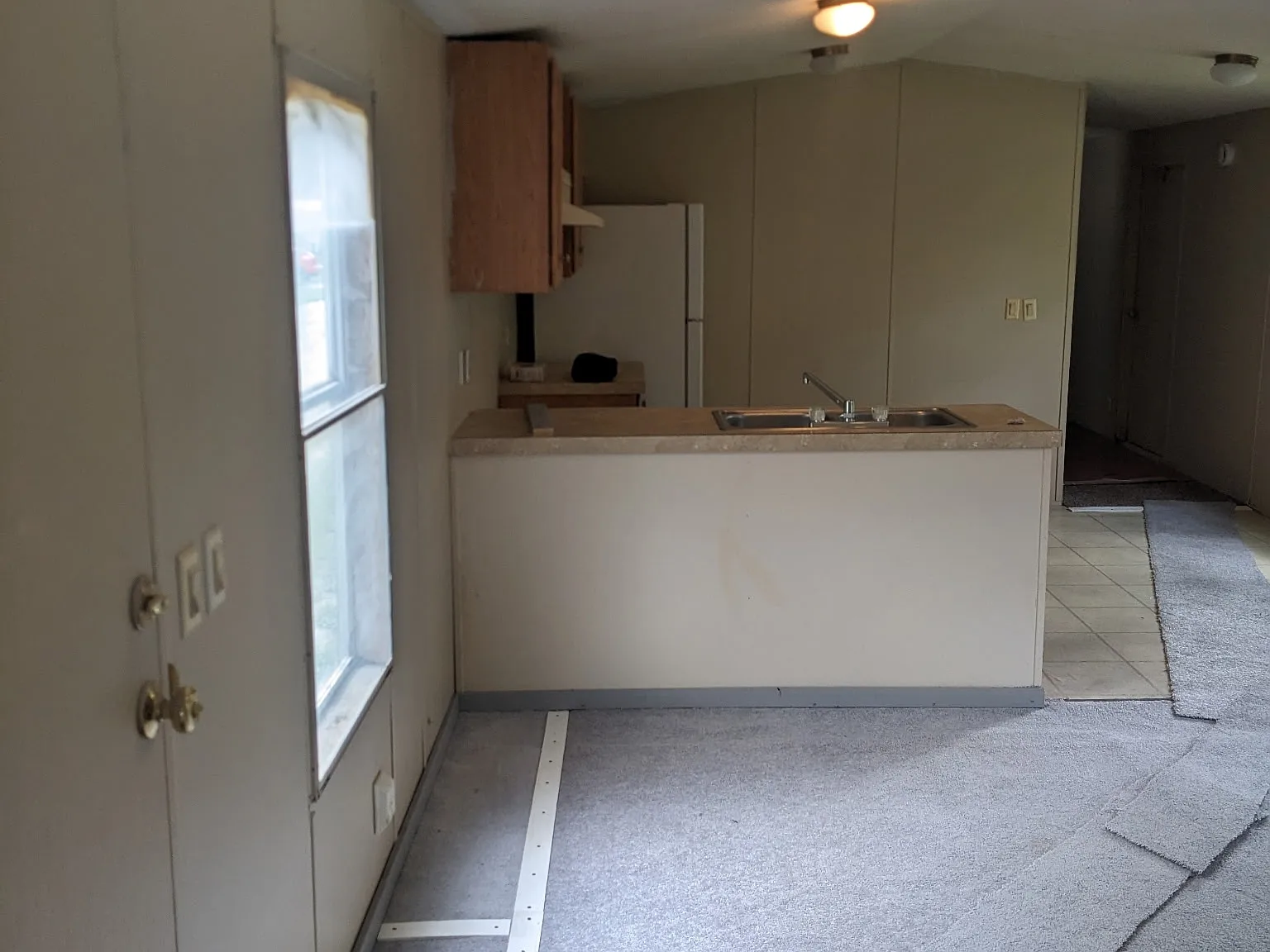 3 bed, 900 sqft, $900 — Photo 4
