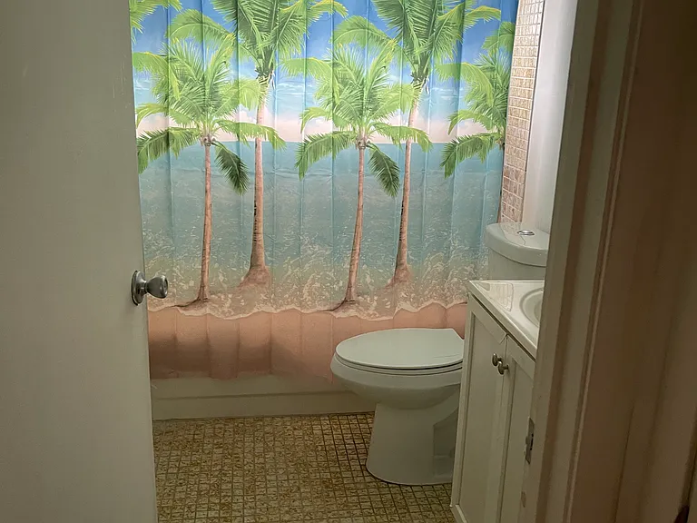 129 SE 5th St #4C — Photo 10