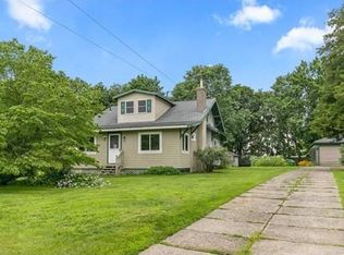 218 May St, Attleboro, MA 02703