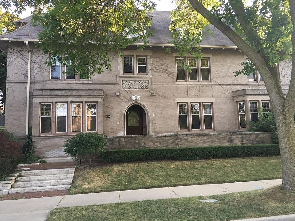 1st image of 2415 E Wyoming Pl