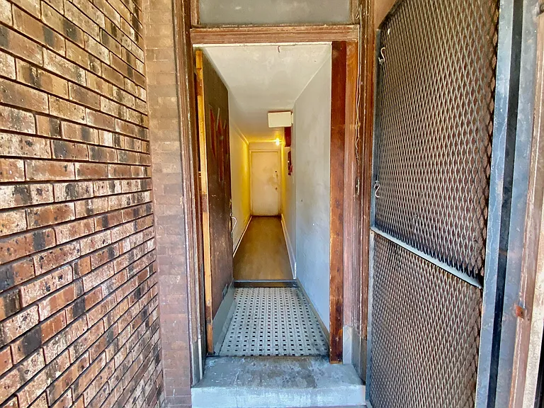 2532 S Broad St #2 — Photo 3