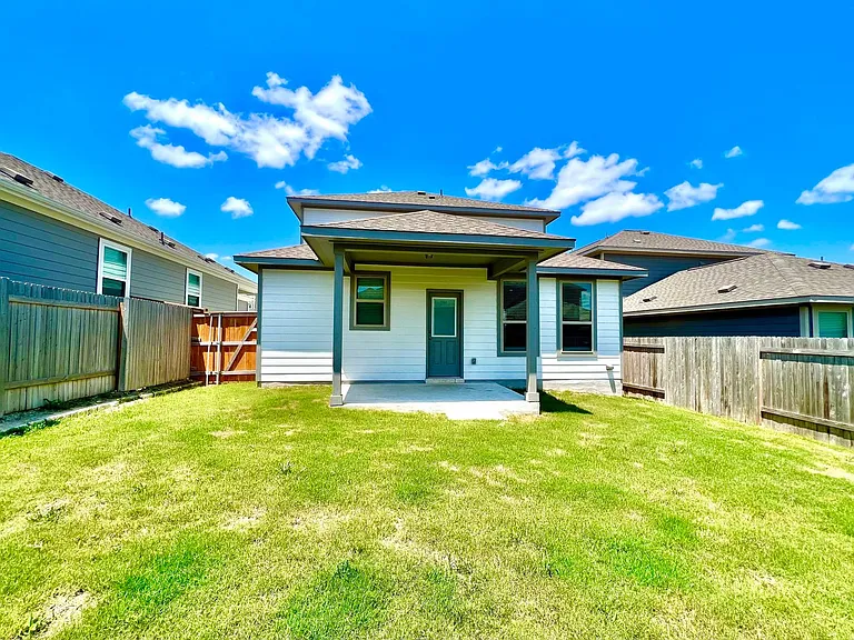 128 Old Stagecoach Rd — Photo 16