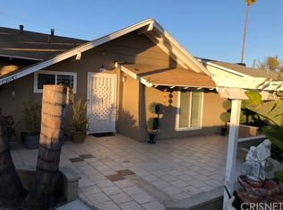 23047 Vanowen St, West Hills, CA 91307
