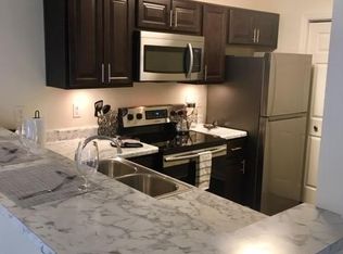 1085 Shadow Arbor Cir, Charleston, SC 29414