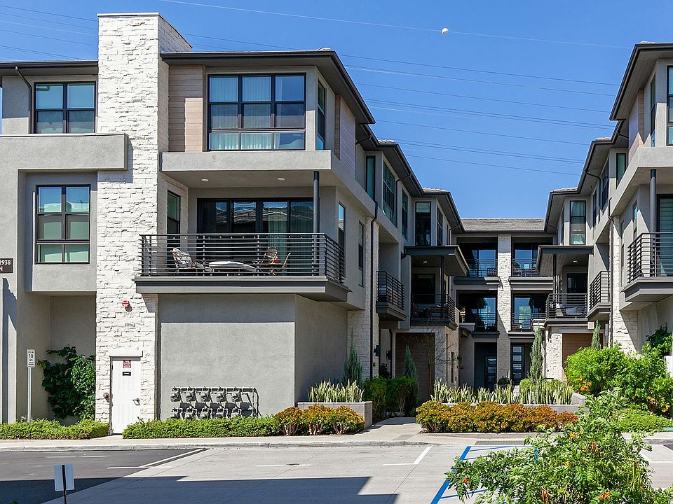 1st image of 2934 Via Alta Pl