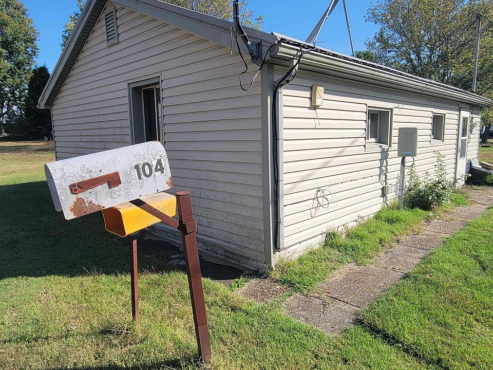 104 Indiana St, Tennyson, IN 47637 MLS 202338343 Zillow