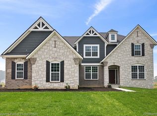 25807 Crystal Crk E, South Lyon, MI 48178