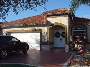 8133 NW 200th St, Hialeah, FL 33015