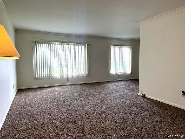 1245 Derby Rd #4 — Photo 3