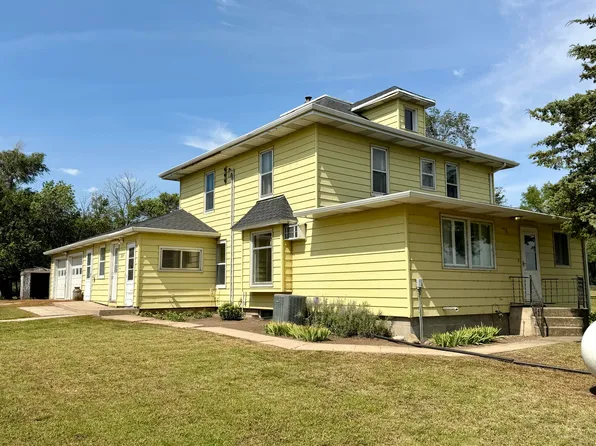 38879 231st St, Woonsocket, SD 57385