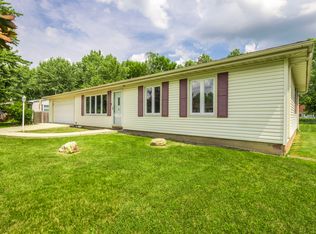 631 Osage Rd, Valparaiso, IN 46385