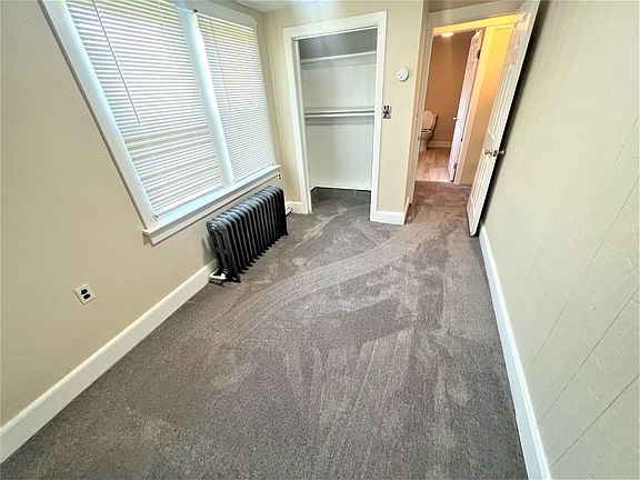 4th image of 127 Saude Ave #1R