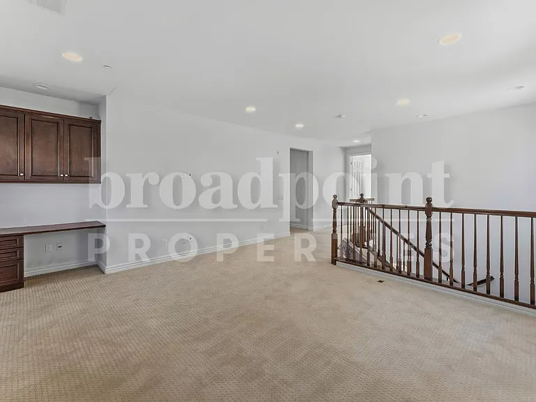 1672 N Las Flores Dr — Photo 16