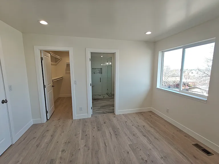 6662 S Highland Dr — Photo 7