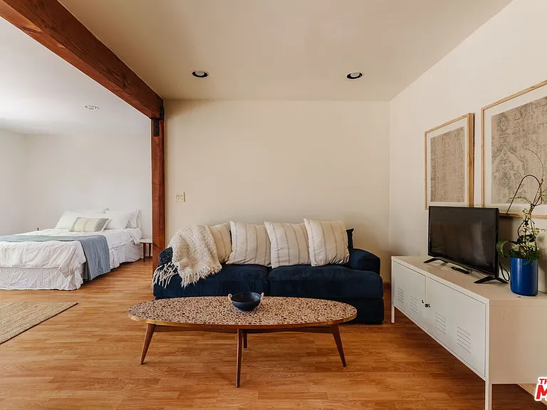 4450 Alla Rd — Photo 35