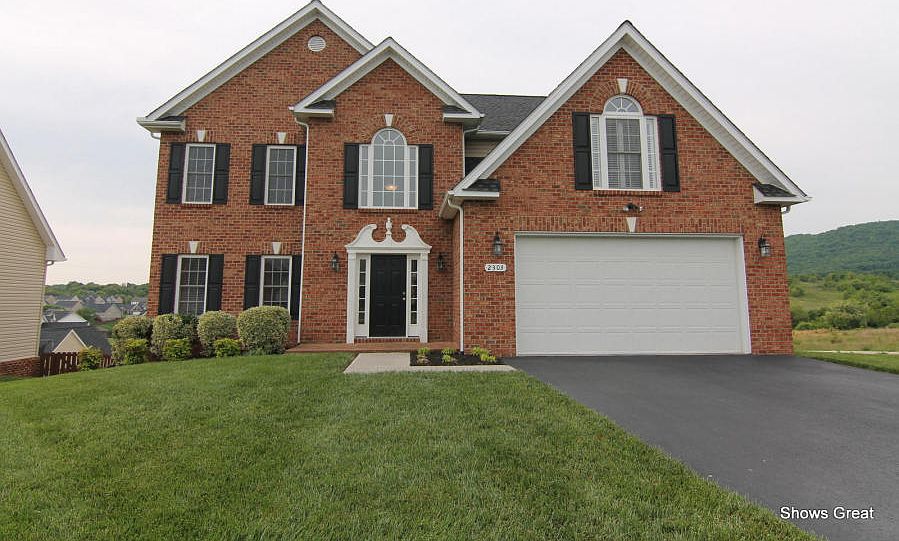 1st image of 2303 Foxfield Ln