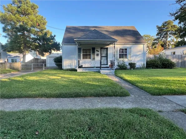 423 Fresh Meadow Rd, Norfolk, VA 23503