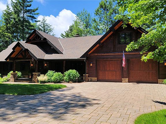 3rd image of 43354 Harmon Drive