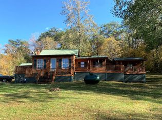 203 Hurricane Creek Dr, Tennessee Ridge, TN 37178