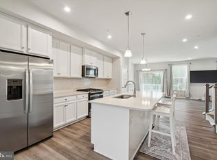 103 Sterling Dr, Norristown, PA 19401