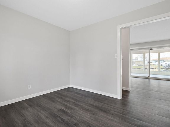 5th image of 29580 River Shore Ln