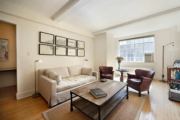 Rented by Town Residential | media 2