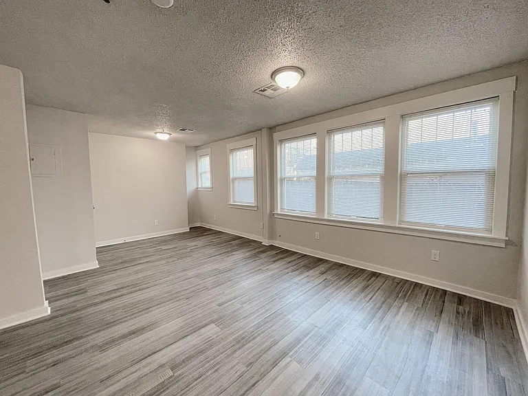727 Culbertson Dr #312 — Photo 2