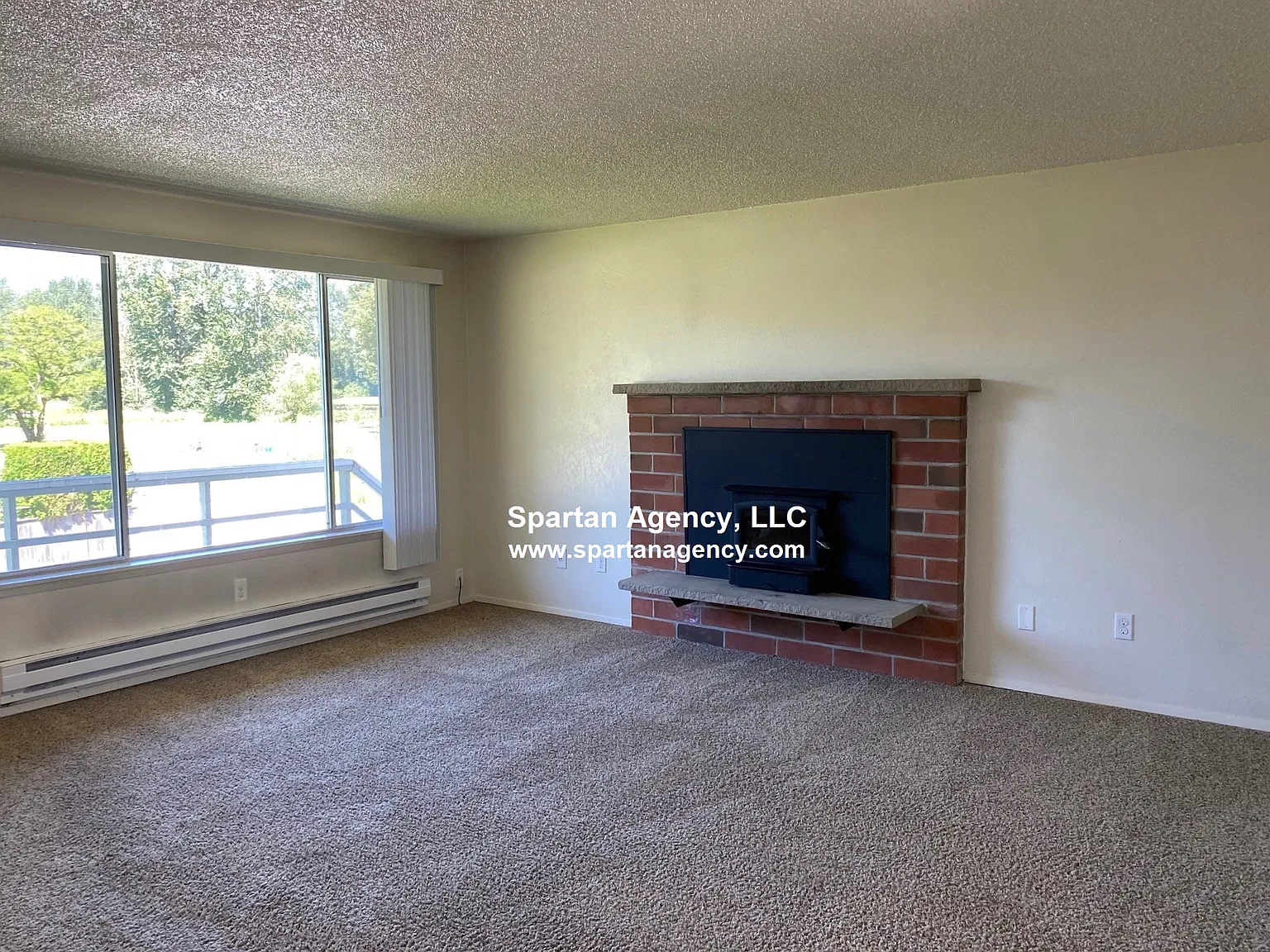 2 bed, 900 sqft, $1,675 — Photo 3