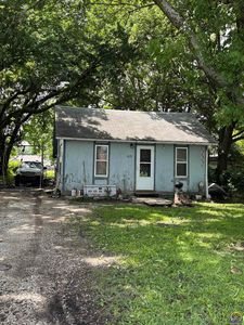 105 S Walnut St, Emporia, KS, 66801