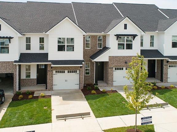 3rd image of 1414 Vanner Ct Lot 403K