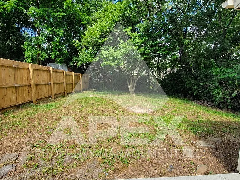 2030 Countryhill Ln — Photo 16