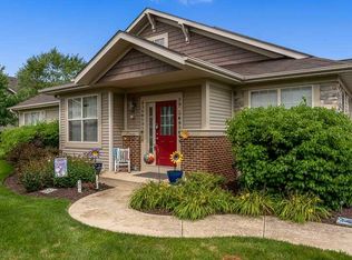 7588 Royal Troon Dr, Rockford, IL 61107