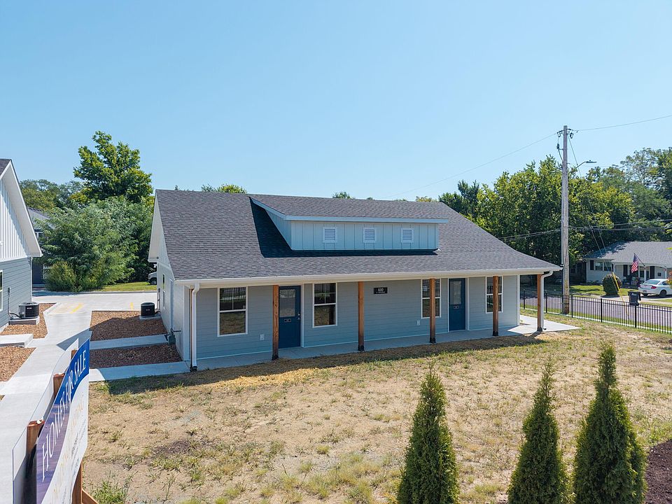1st image of 600 N Providence Rd #100