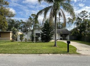 2831 Grove Dr, Sanford, FL 32773