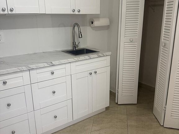 4th image of 14309 SW 45th Ter