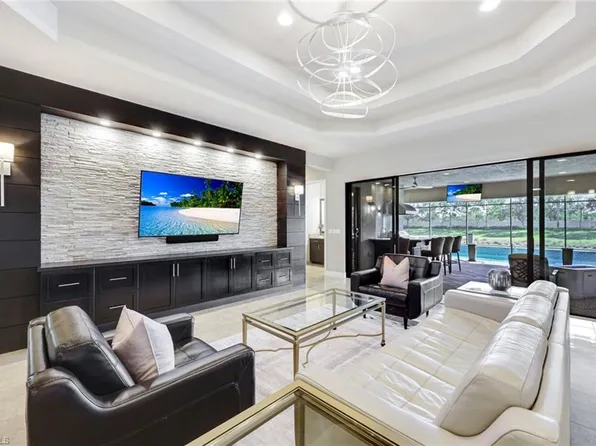 4394 Caldera CIR, NAPLES, FL 34119