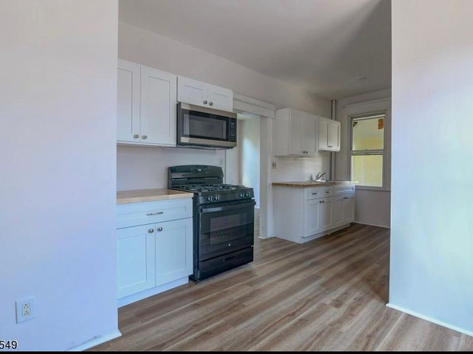 1st image of 97 Whittlesey Ave #3