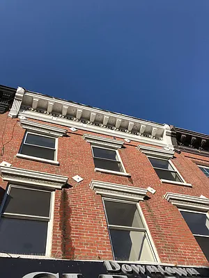 Rented by Compass | media 22