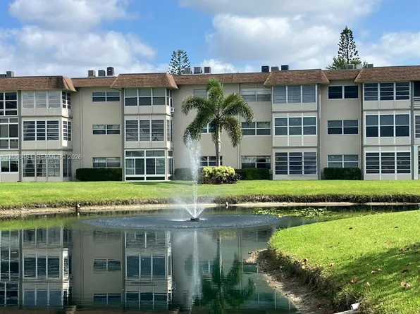 4800 NW 35th St APT 607, Fort Lauderdale, FL 33319