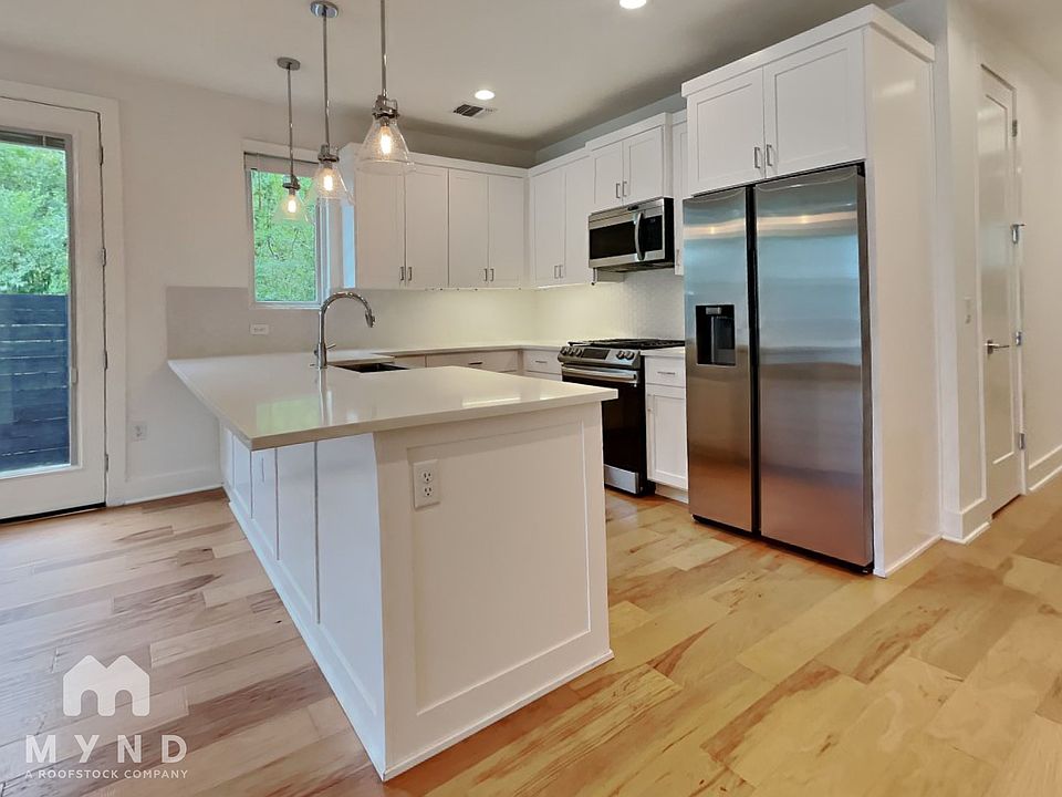 1st image of 1111 Mahan Dr #A