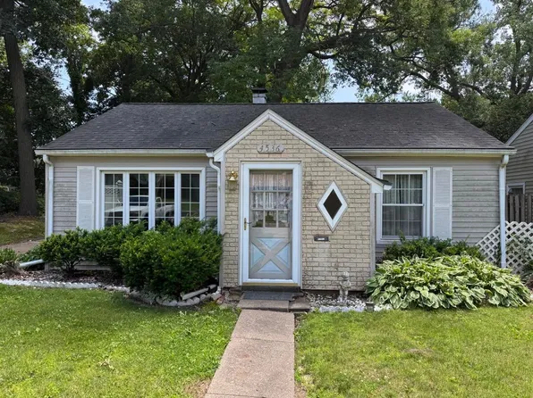 4536 23rd Ave, Rock Island, IL 61201